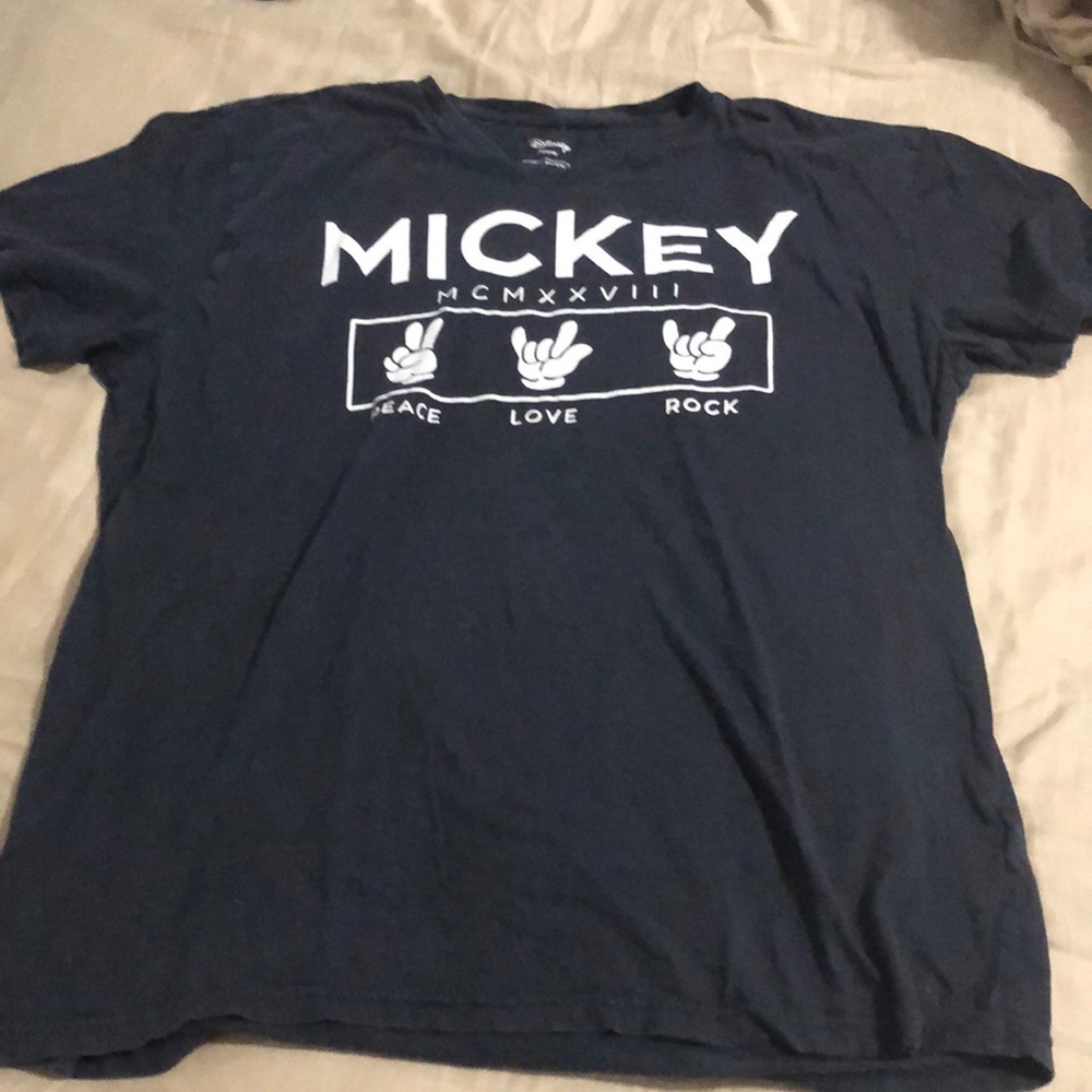 Vintage Disney Mickey Mouse peace love rock Tshirt